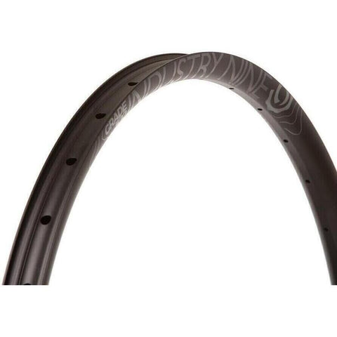 Llanta Industry Nine GRADE 300 V2 29" 32H